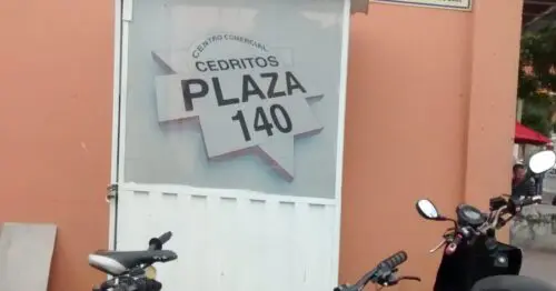 CENTRO COMERCIAL CEDRITOS PLAZA 140 LOS CEDROS CENTRO COMERCIAL CEDRITOS PLAZA 140 LOS CEDROS